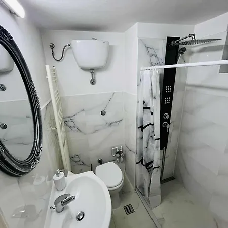 Daire Victoriei Dream Bükreş